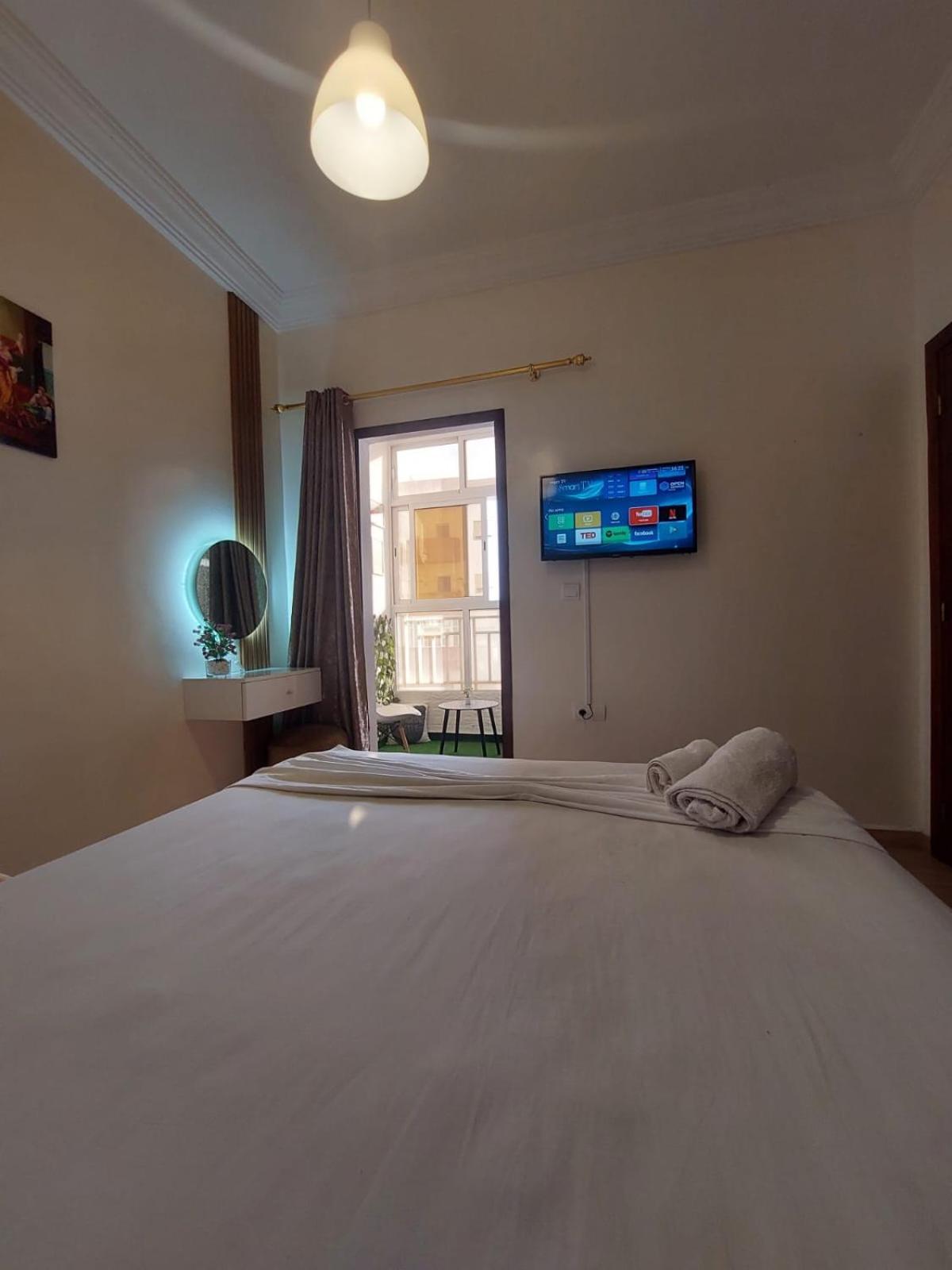 Charite Host Appartement , Wifi Et Parking Gratuit Агадир Экстерьер фото